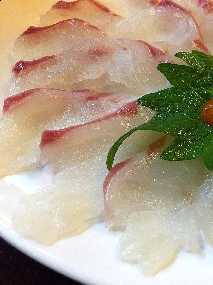 里