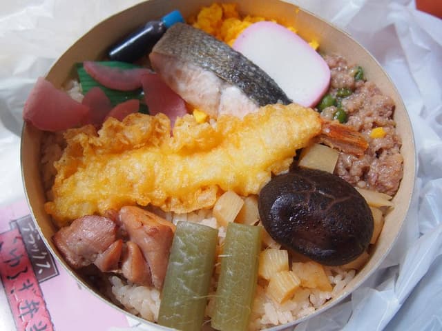 駅弁屋 熱海中央売店 - サブ画像3