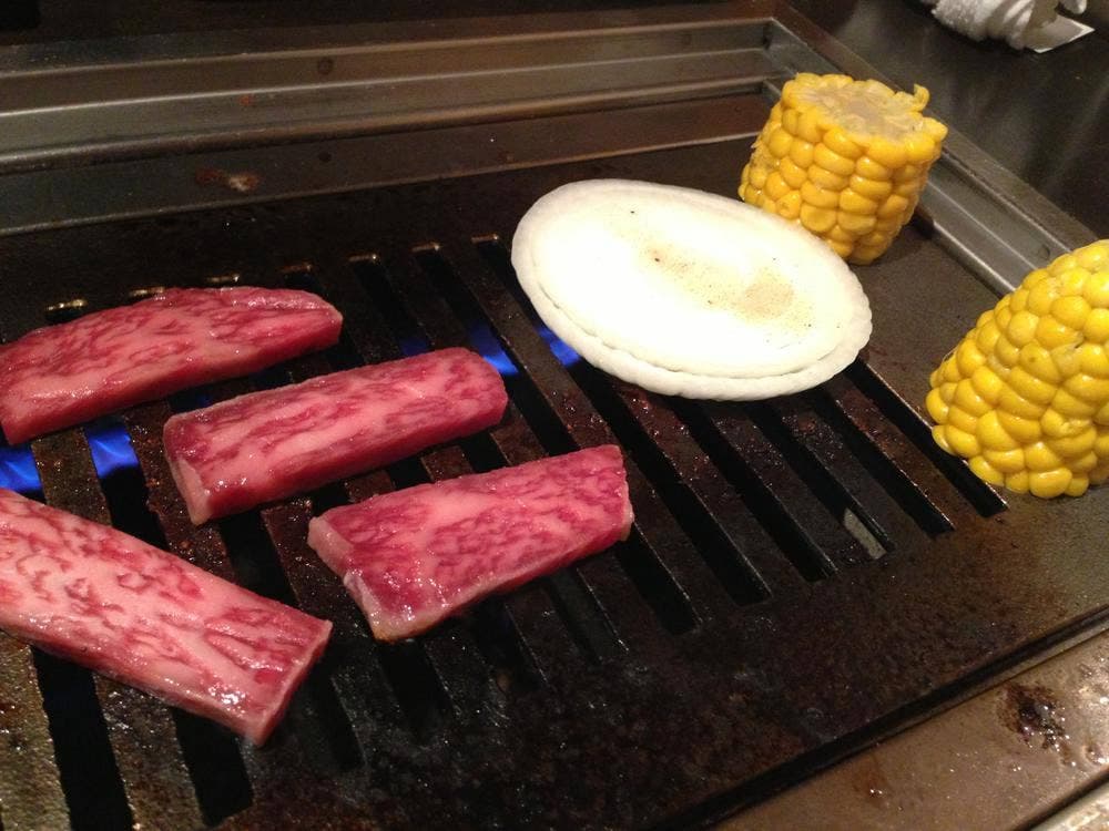 食楽肉家はっちゃく