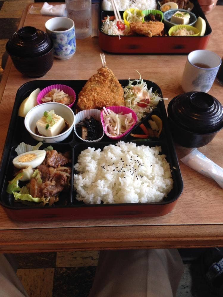 喫茶ライラック