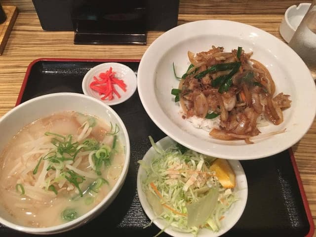 和み中華 威 - サブ画像1