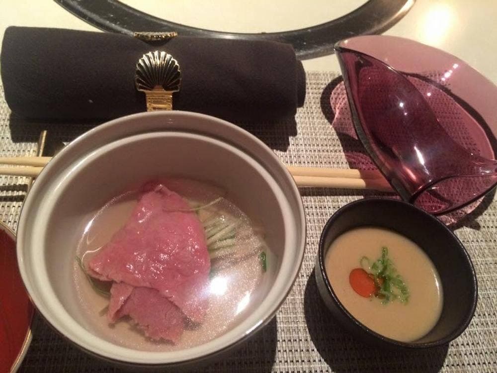 炭火焼肉栄亭