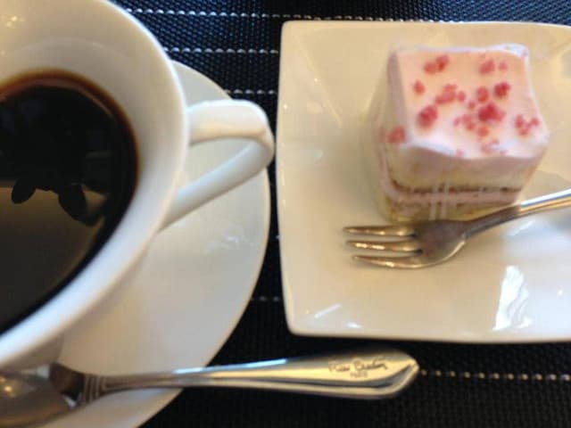 花月堂 Dininng Stage Cafe 月の座 - サブ画像1