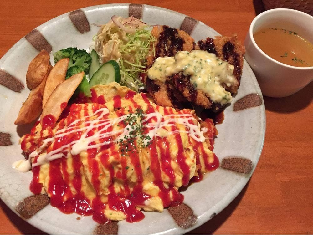 Y'sカフェ