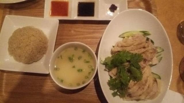 RESTAURANT MYHKK - サブ画像1