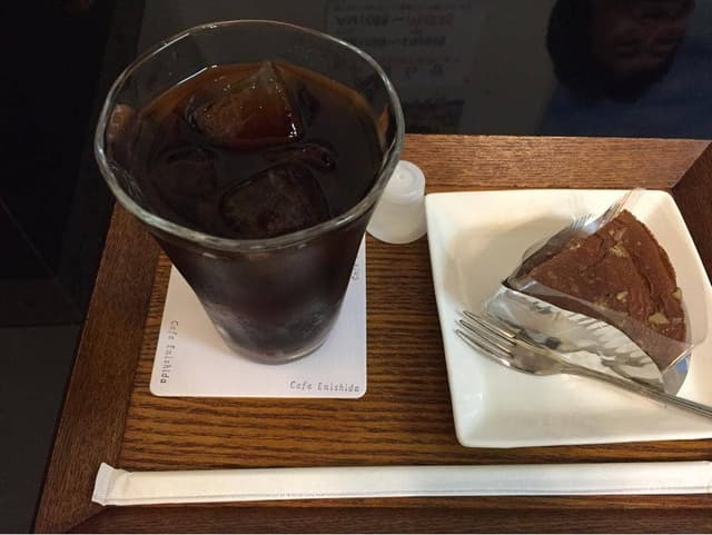 カフェ エニシダ - サブ画像2