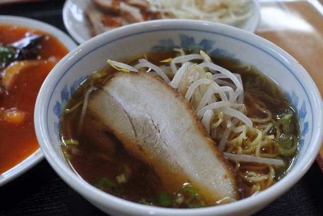 台湾料理 美味館 - サブ画像3