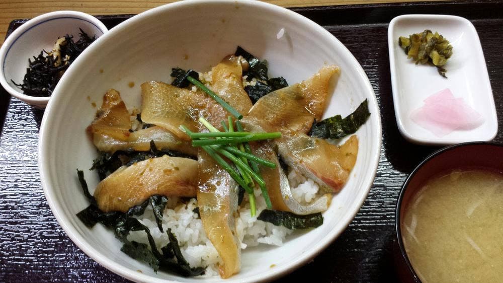 大漁酒場 居ざけ屋 長与店