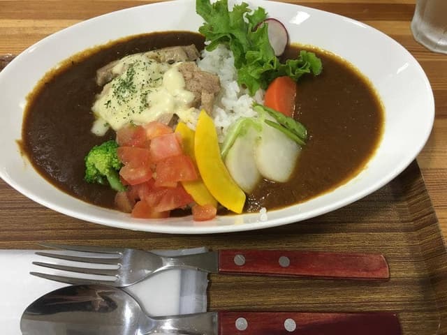遊佐カレー 遊佐駅本店 - サブ画像1