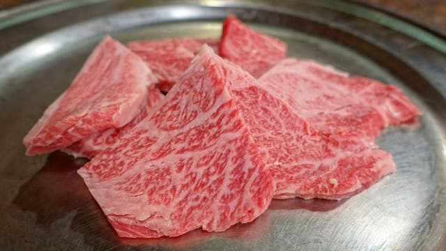 牛味処 愛山亭 - サブ画像1