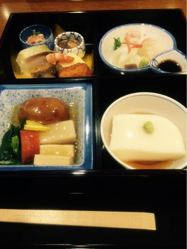 京都 吉兆 松花堂店 - サブ画像2