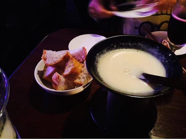 スパークリングワインバー ビストロ あわ家 - サブ画像1