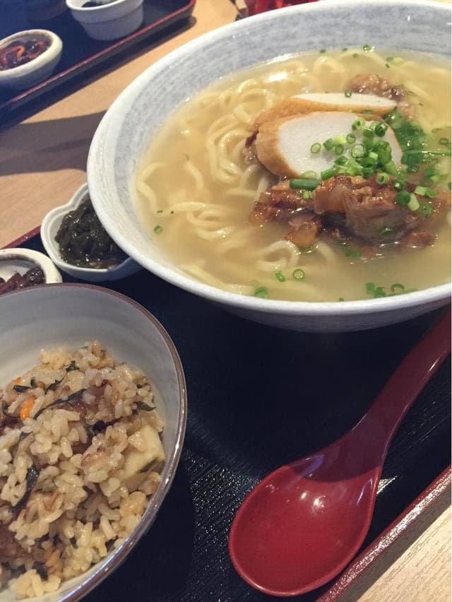 本格沖縄料理 いちゃりば!! - サブ画像3