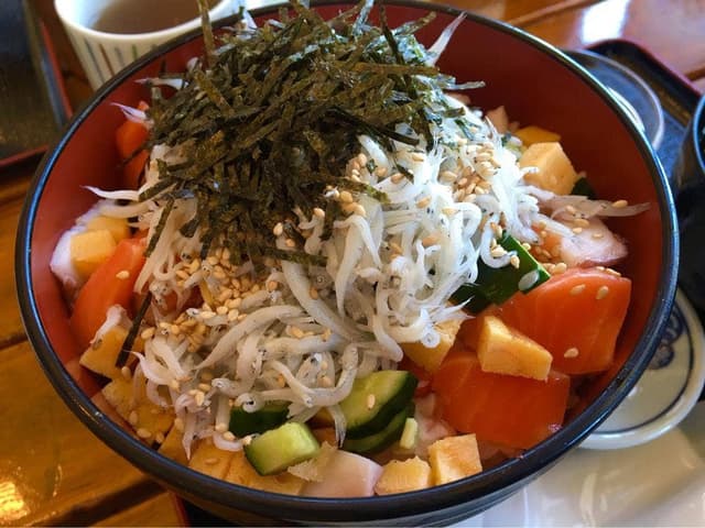 潮騒料理 哉介 - サブ画像3