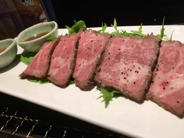 肉バルダイニング niku shoku - サブ画像1