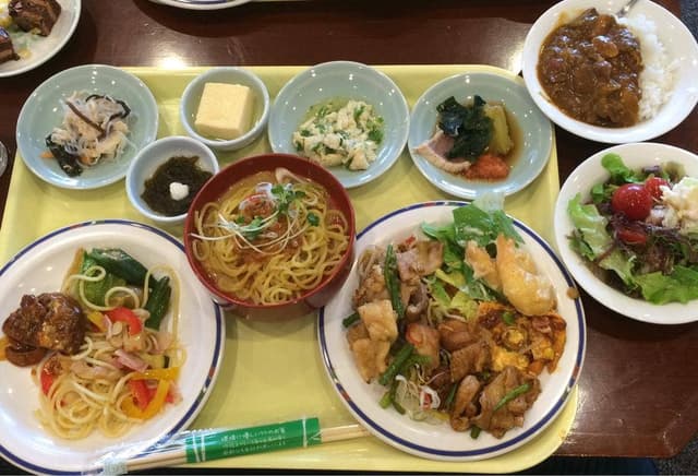 サロン・ド・シャトー - サブ画像1