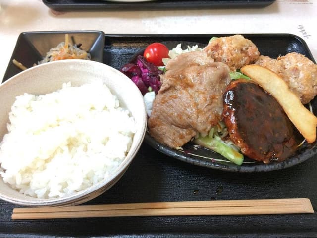 レストラン&喫茶 ねむの木 - サブ画像1