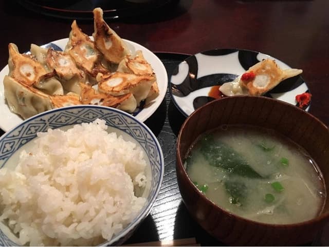 餃子専門店 黒兵衛 - サブ画像3