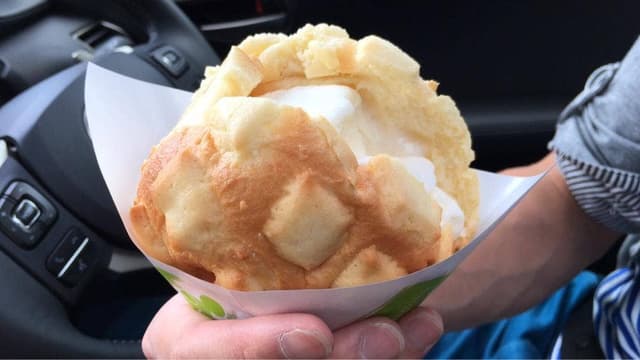 世界で2番めにおいしい焼きたてメロンパンアイス 函館店 - サブ画像1