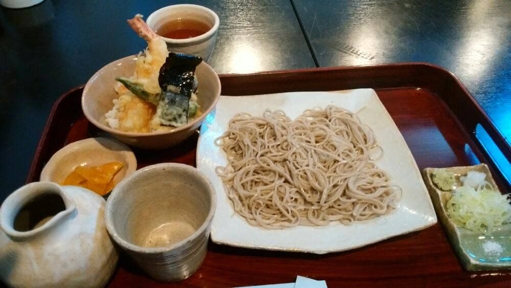 そば&Cafe なかがわ