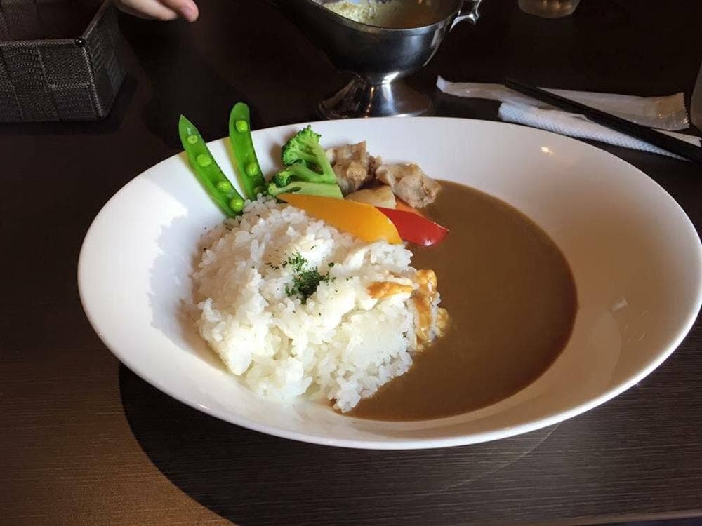 カジュアルダイニング トリィ