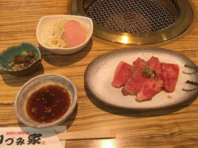 黒毛和牛と旬野菜の店 いづみ家 - サブ画像1