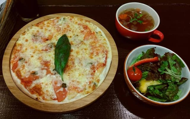 グッドウッドキッチン - サブ画像1