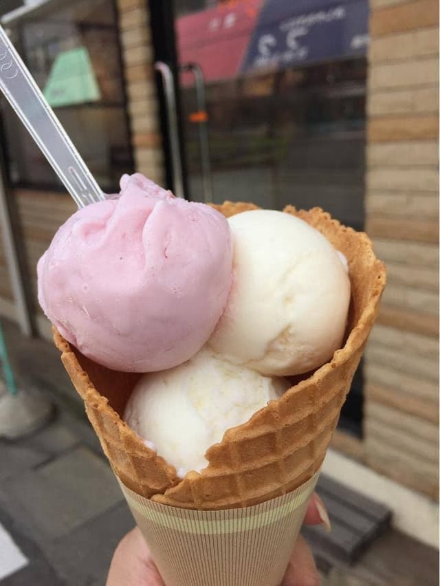 ジェラート トリノ 運動公園前本店 - サブ画像1