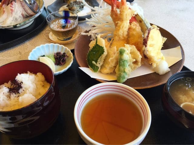 磯料理 旅館 やまに - サブ画像3