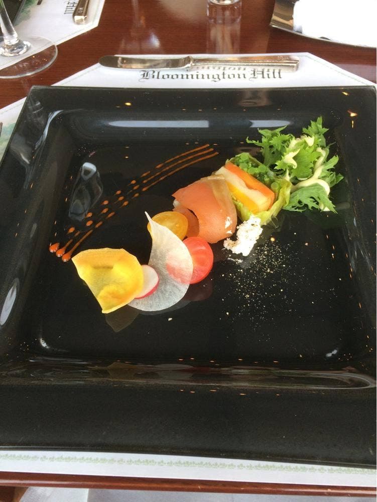 ブルーミントンヒル・カフェプレジール