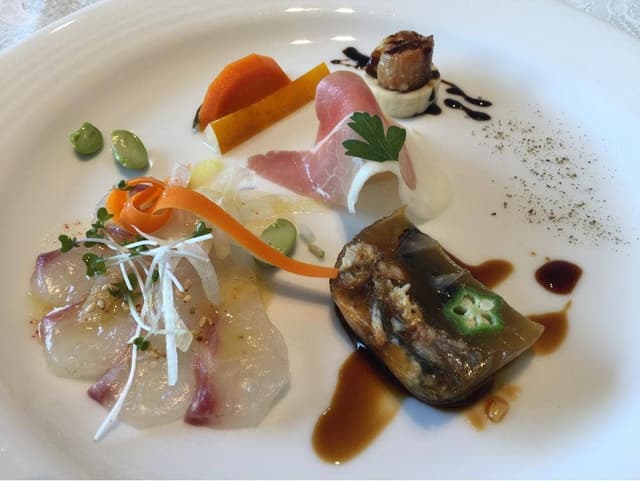 ポワソンルージュ - サブ画像1