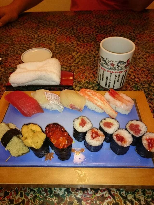 江戸前 秀寿司 - サブ画像1