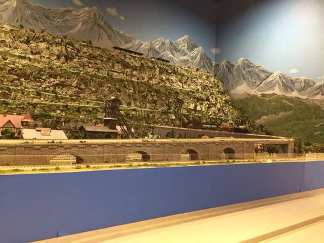 鉄道模型カフェ浪漫 - サブ画像3