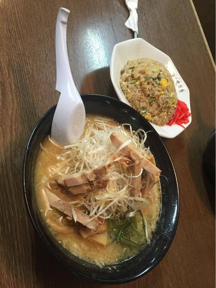 味の時計台 士別店