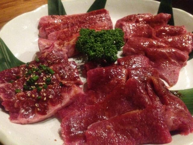本格炭火焼肉わたなべ - サブ画像3