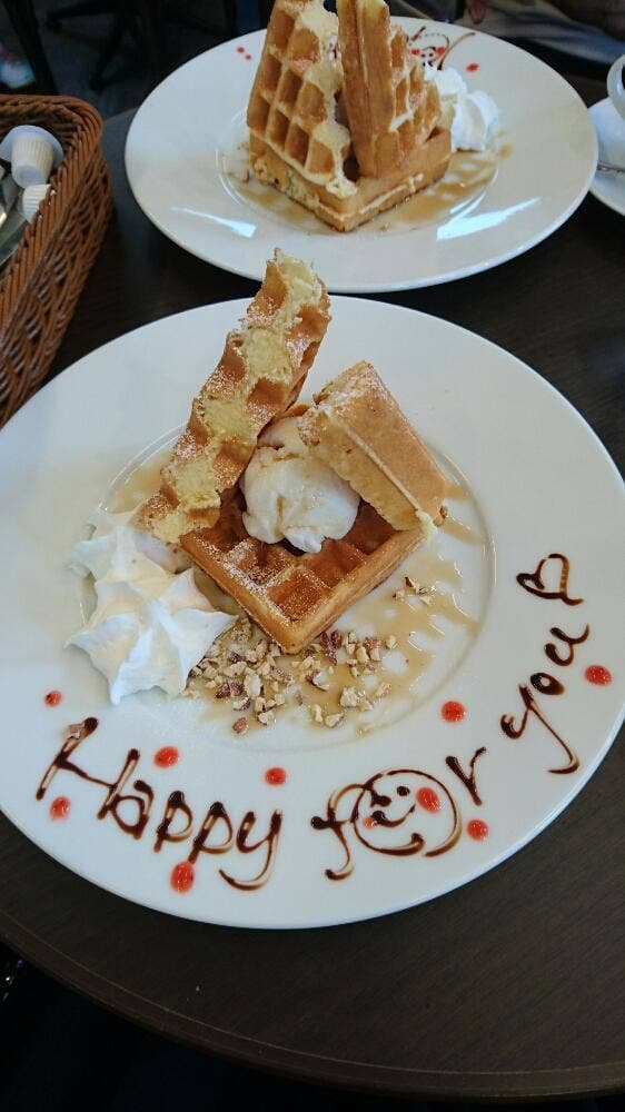 SoRa Cafe feat Waffle Cafe Sign - サブ画像2