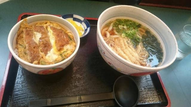 うどん王 尼崎店 - サブ画像1