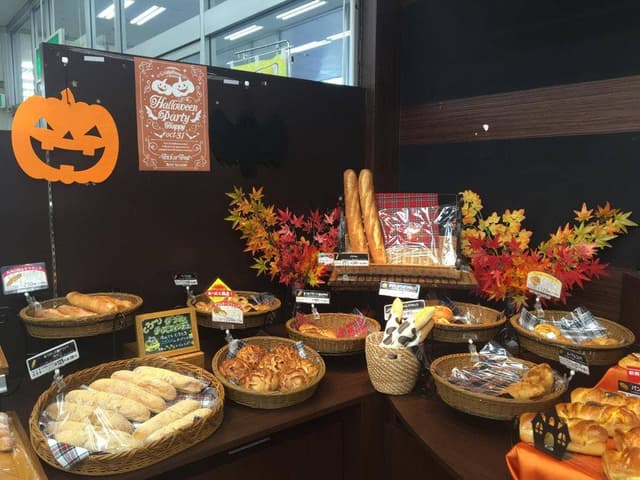 ブーランジェ 津新町店 - サブ画像1
