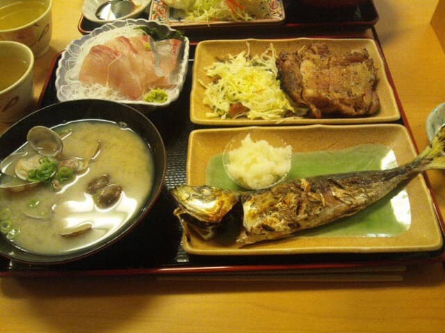 魚ばぁさんの食堂 おくどさん 屋島店 - サブ画像1