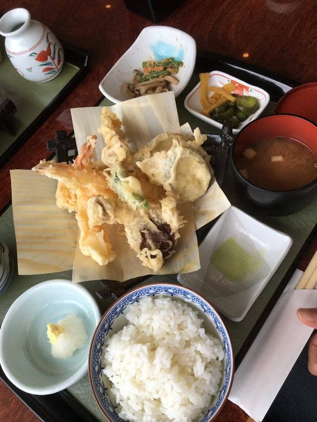 松坂屋名古屋店 食品部本館9Fレストラン街カトレヤダイニング - サブ画像2