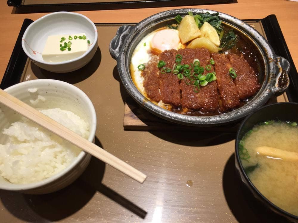 やよい軒 横須賀大滝町店