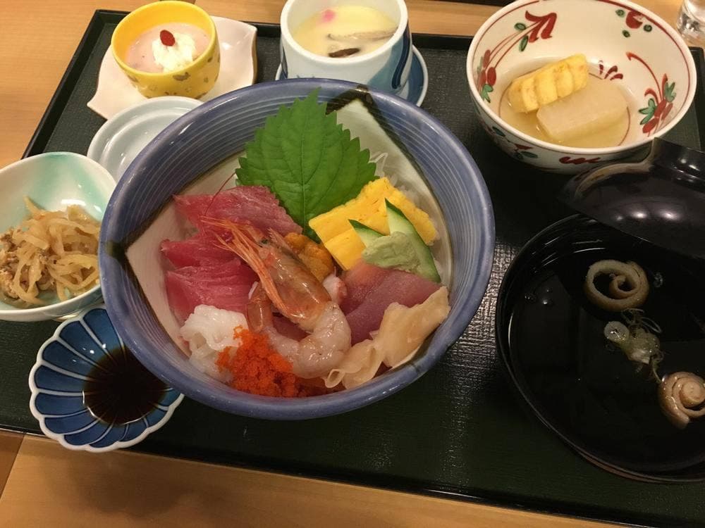 味処 こけし