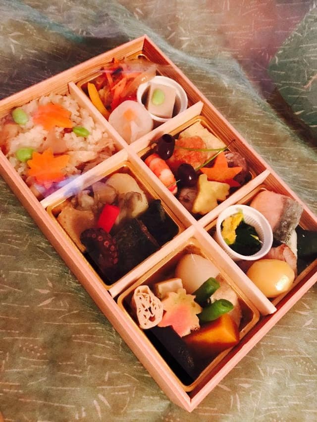 美濃吉大阪高島屋店 - サブ画像1