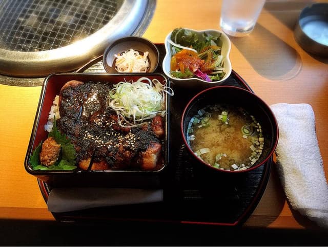 焼肉まるいし - サブ画像3