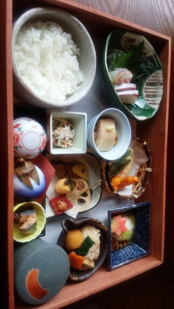 日本料理 姫山茶寮 - サブ画像1