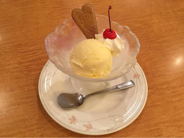 井筒屋本館 ファミリーレストラン - サブ画像1