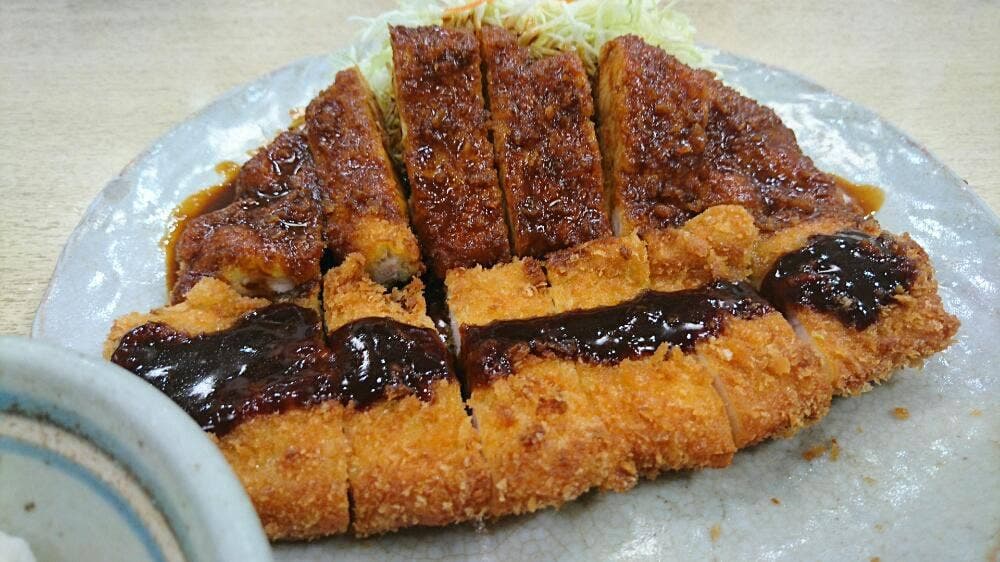 本館レストラン・カフェ矢場とん