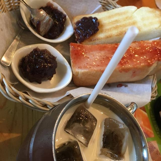コメダ珈琲店 守山志段味店 - サブ画像1