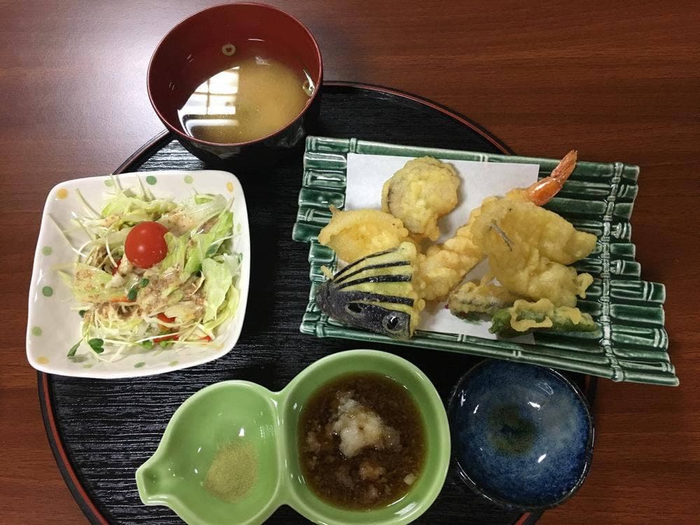 ねんごろなじま