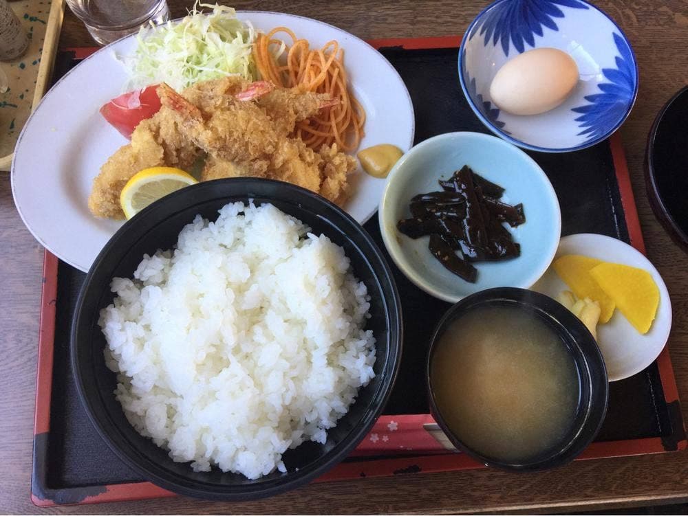 食堂 山下屋
